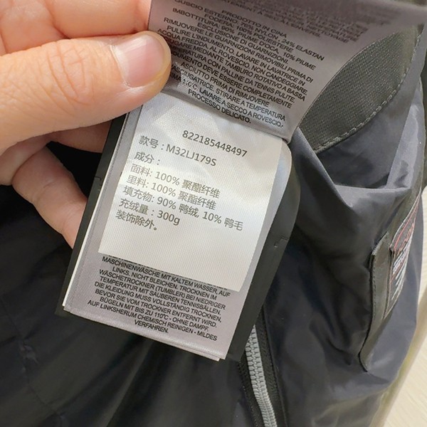 ★日本!!人気！ムースナックルズ n級品 レディー ダウンジャケット mor66818